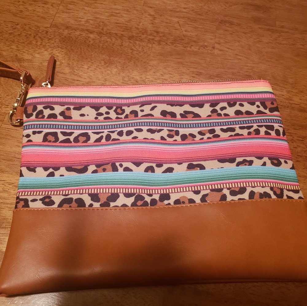 Mega Wristlet